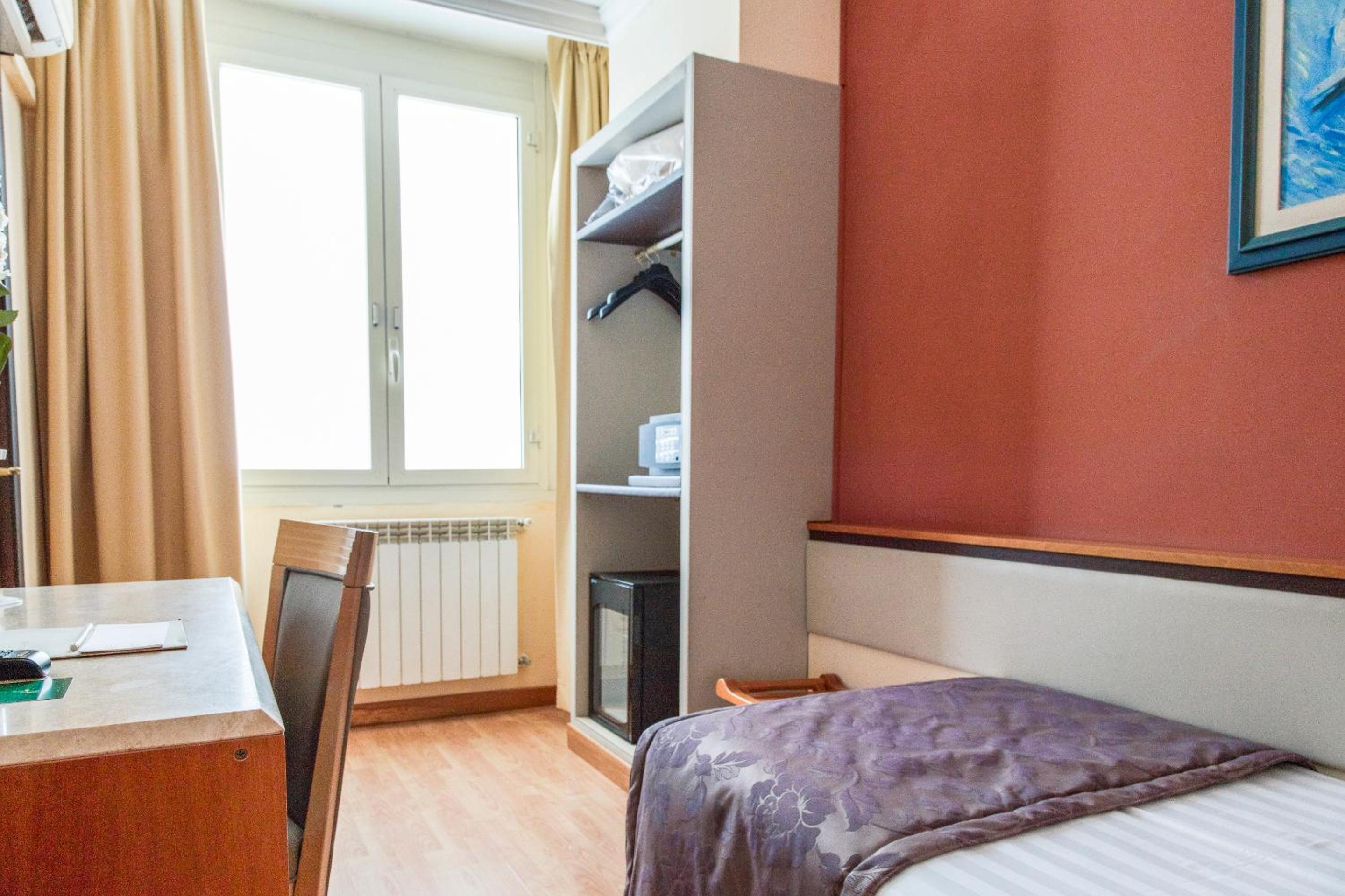 Single Room