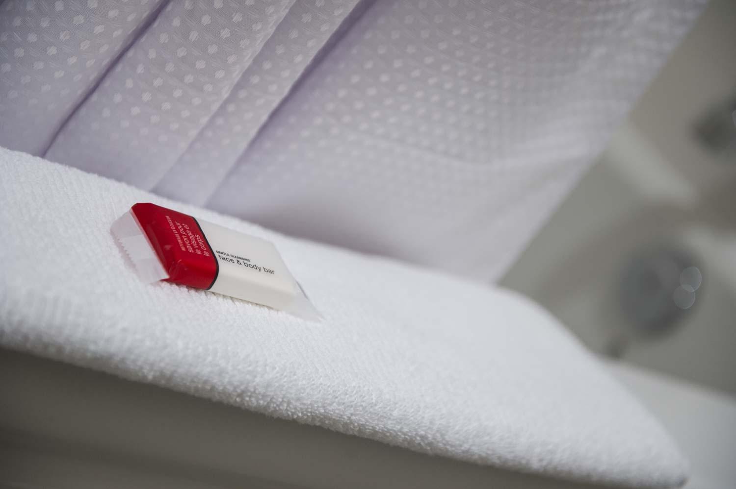 Queen Room - Non-Smoking