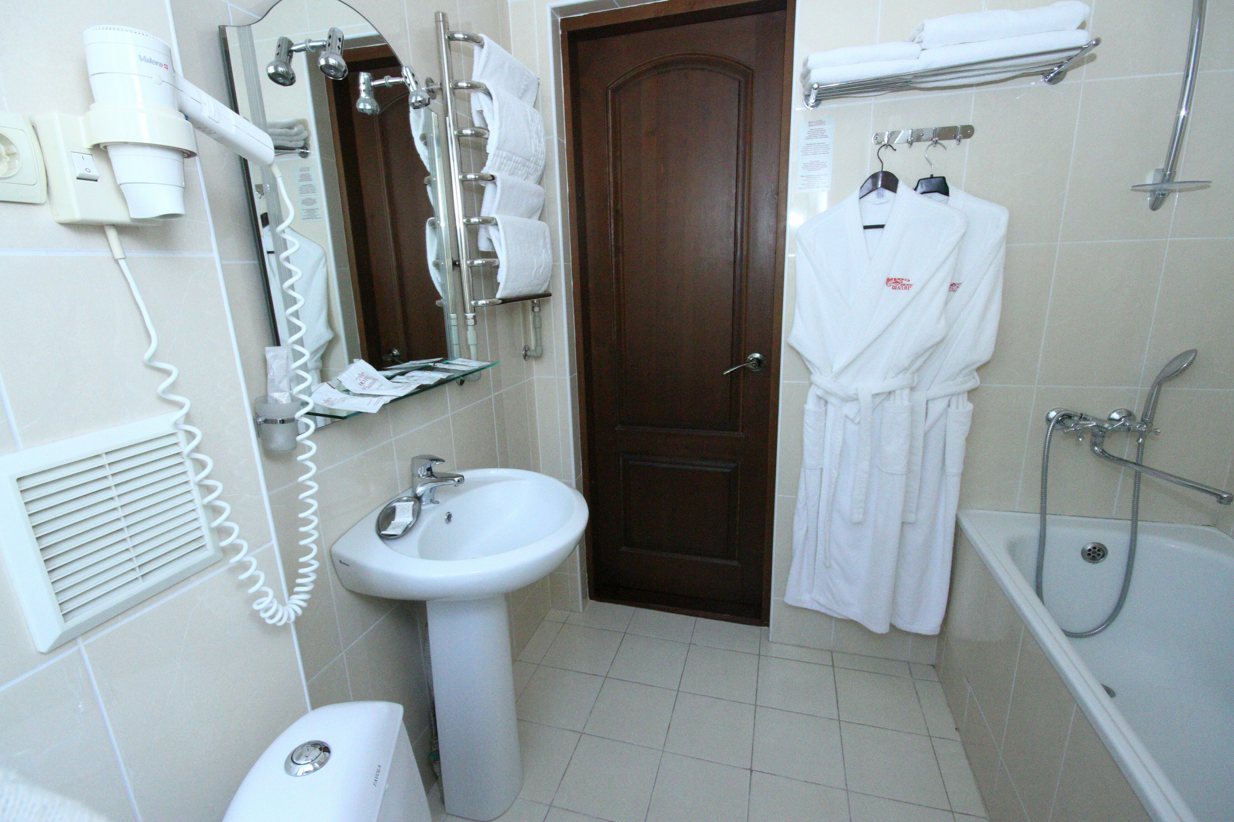 Стандартный двухместный номер с 1 кроватью или 2 отдельными кроватями