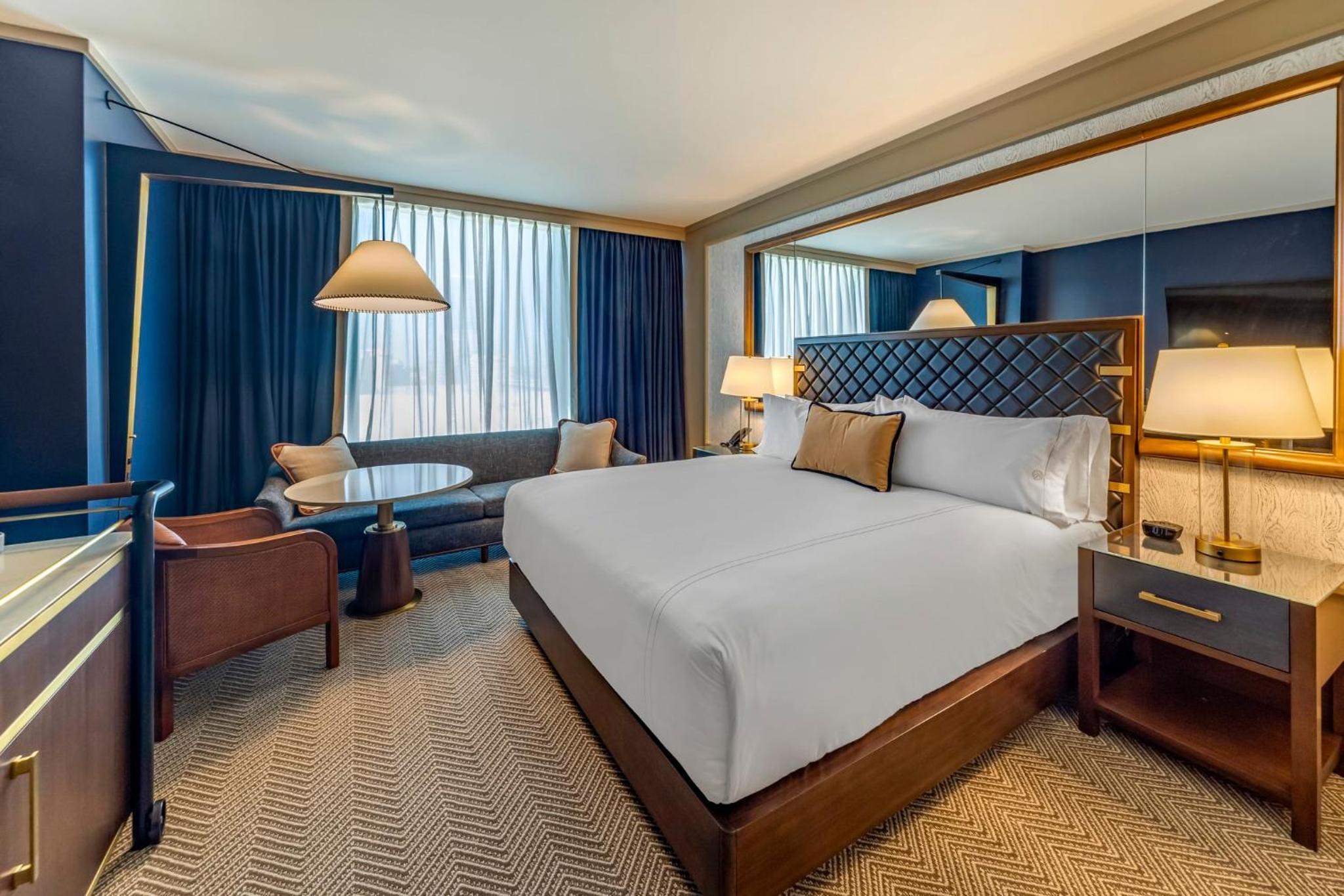 ADA Deluxe Room 1 King Bed