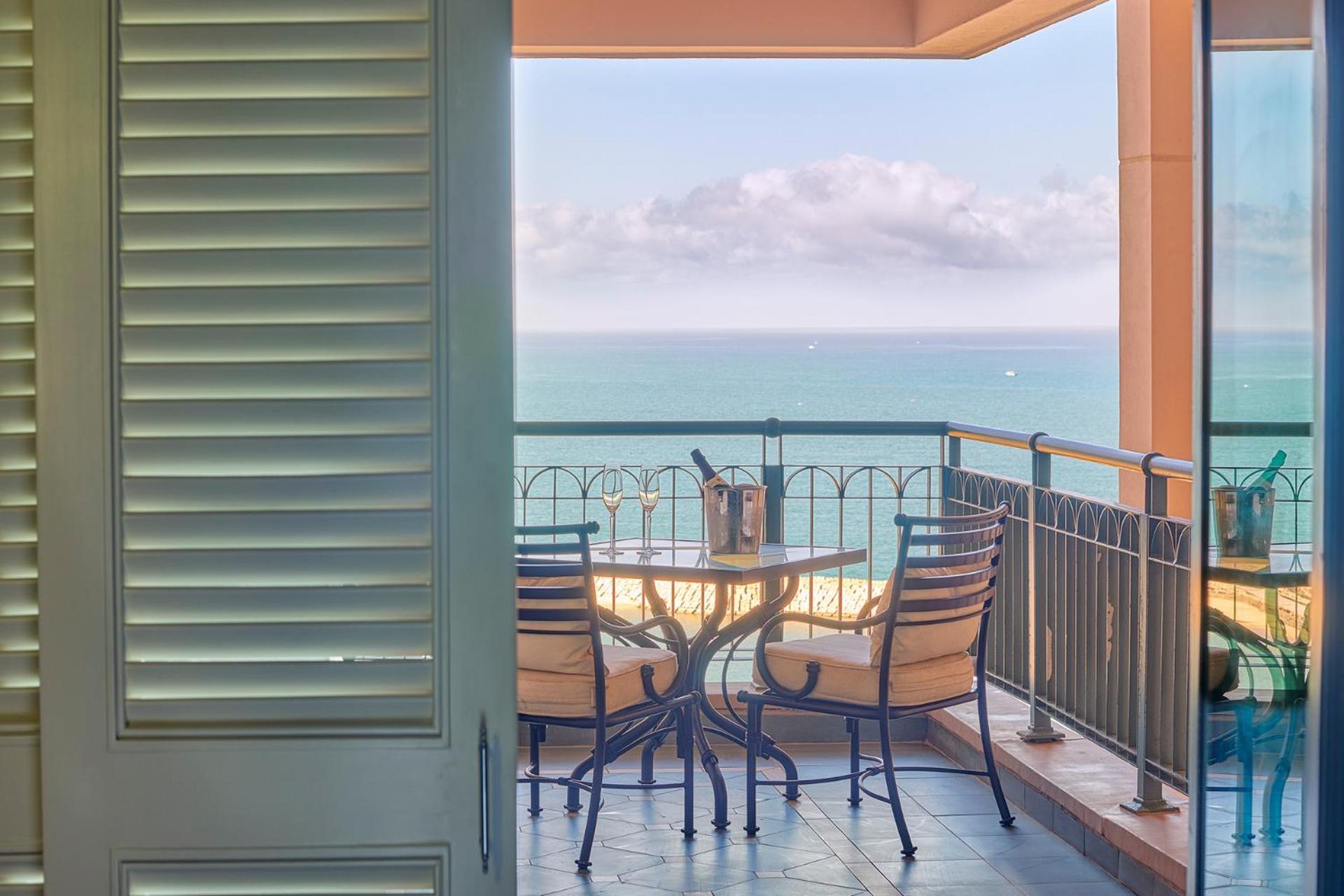  Executive Suite King