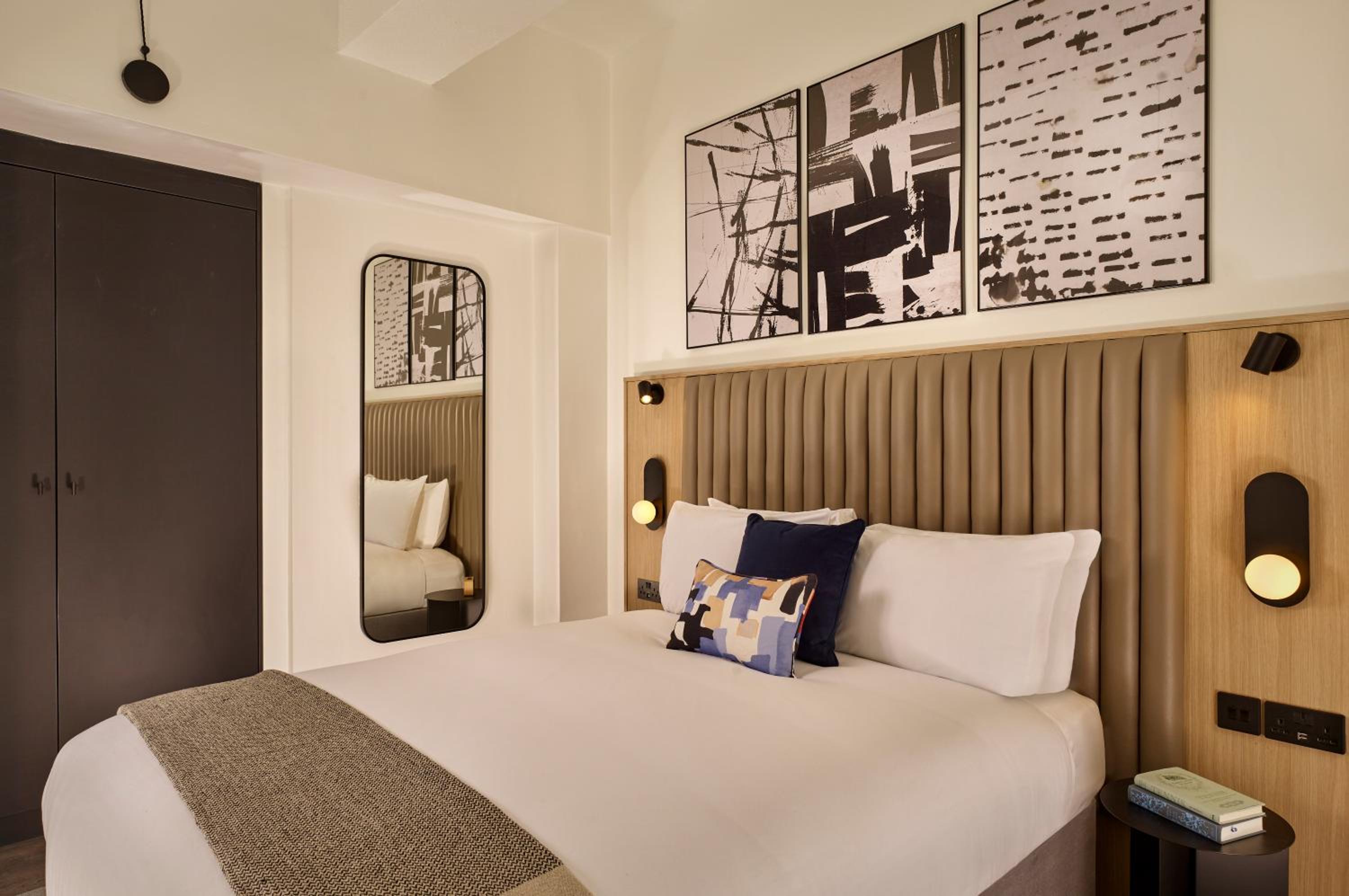Executive One-Bedroom Apartment