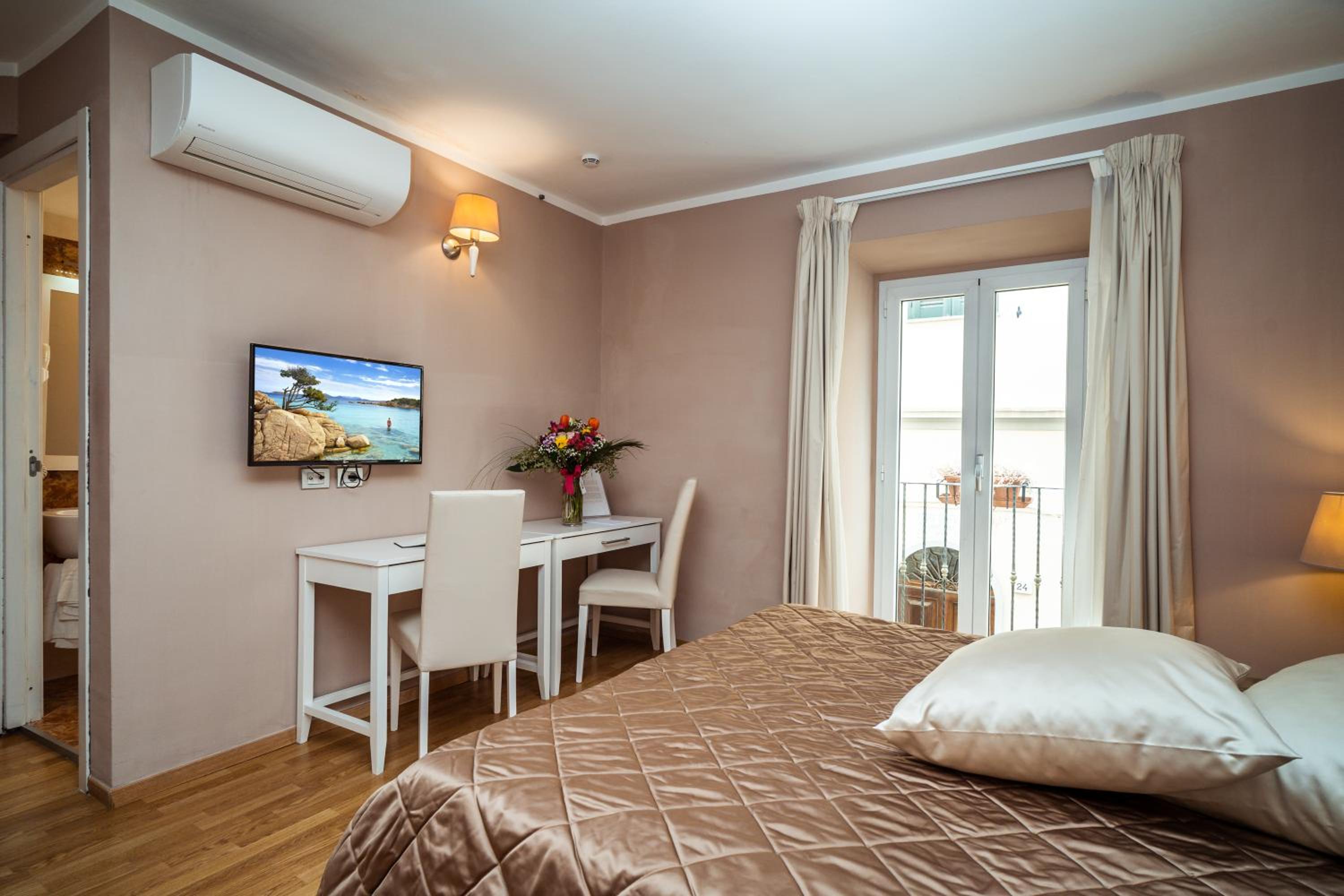 Standard Family Room