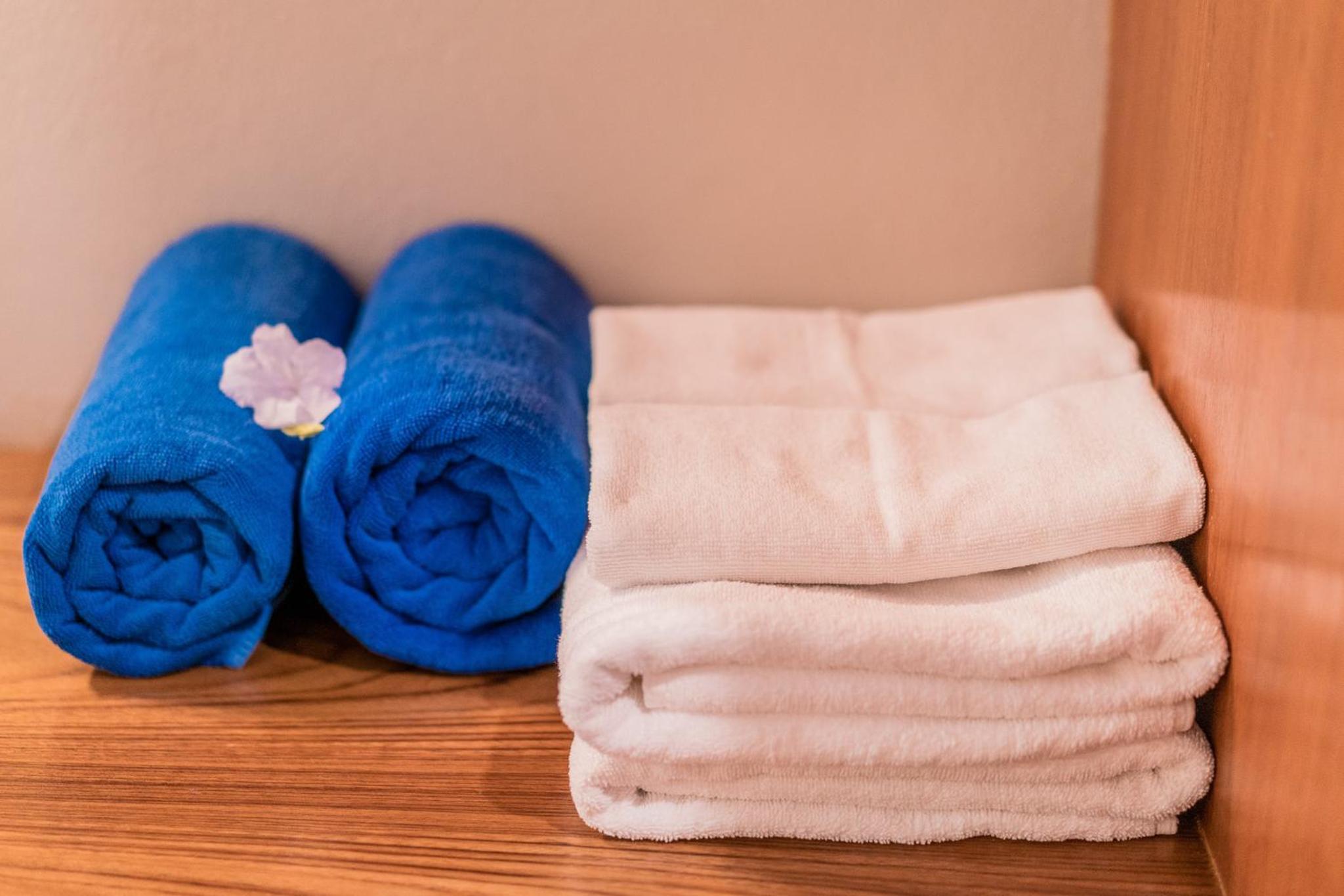 Deluxe Twin Bungalow- Newly Renovated