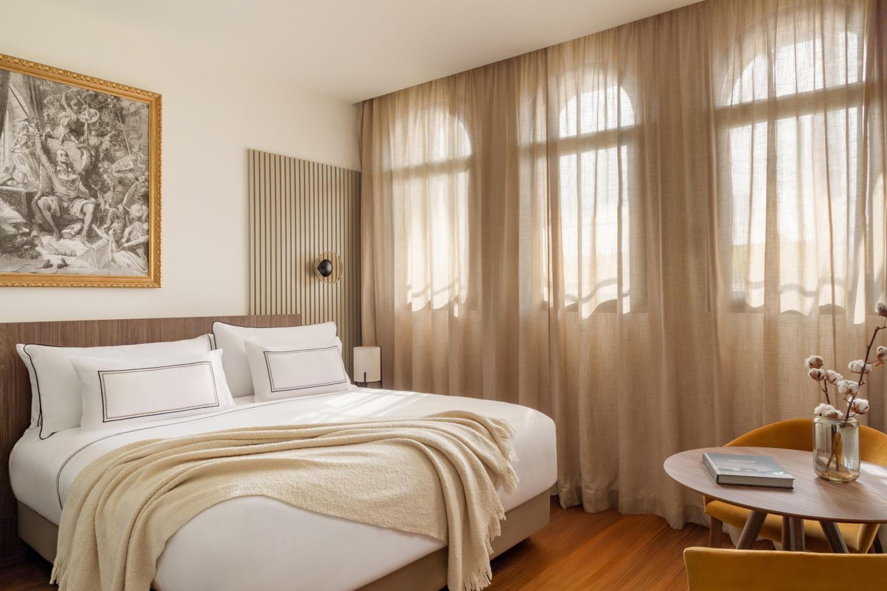 The Fine Arts Suite with Terrace