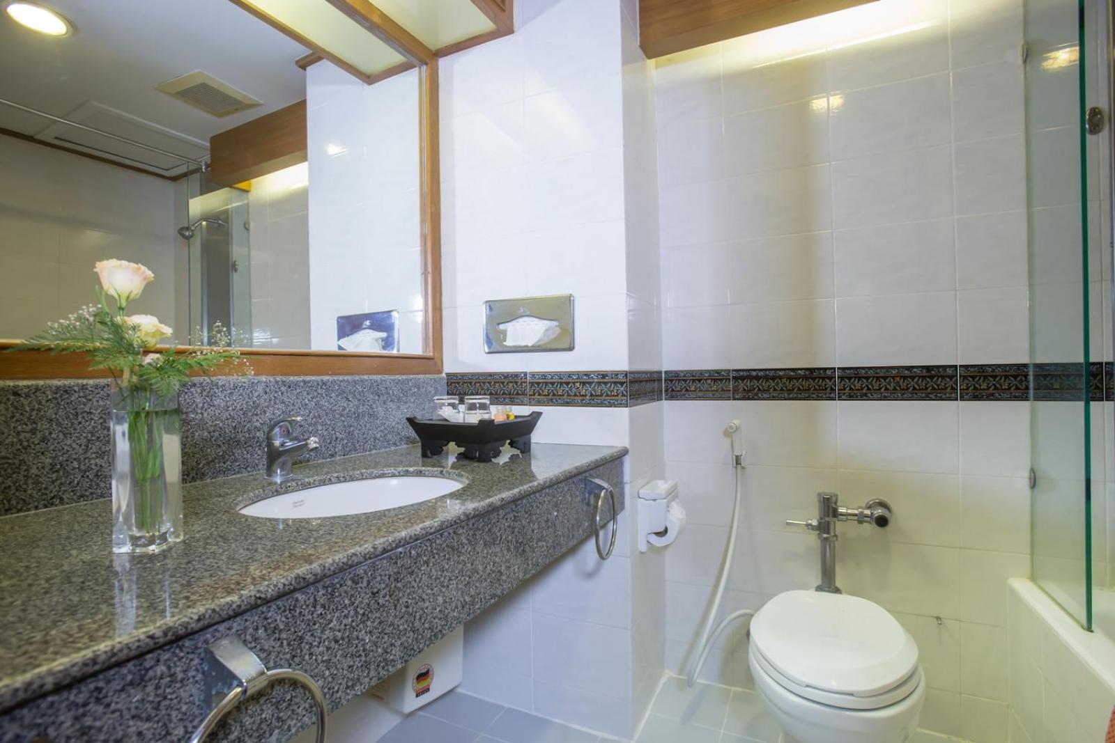 Executive Double or twin with sea view