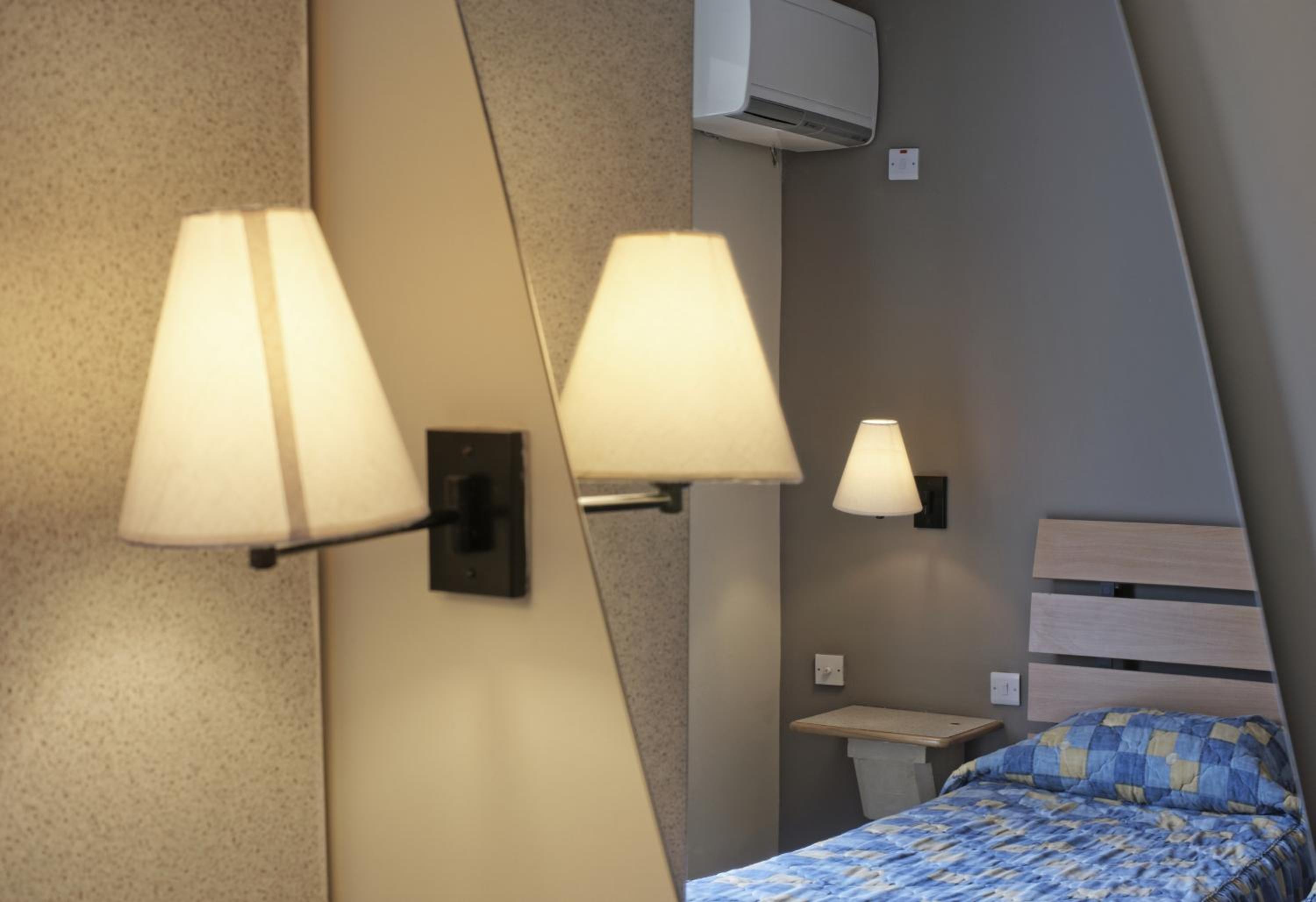 One-Bedroom Apartment (4 Adults)