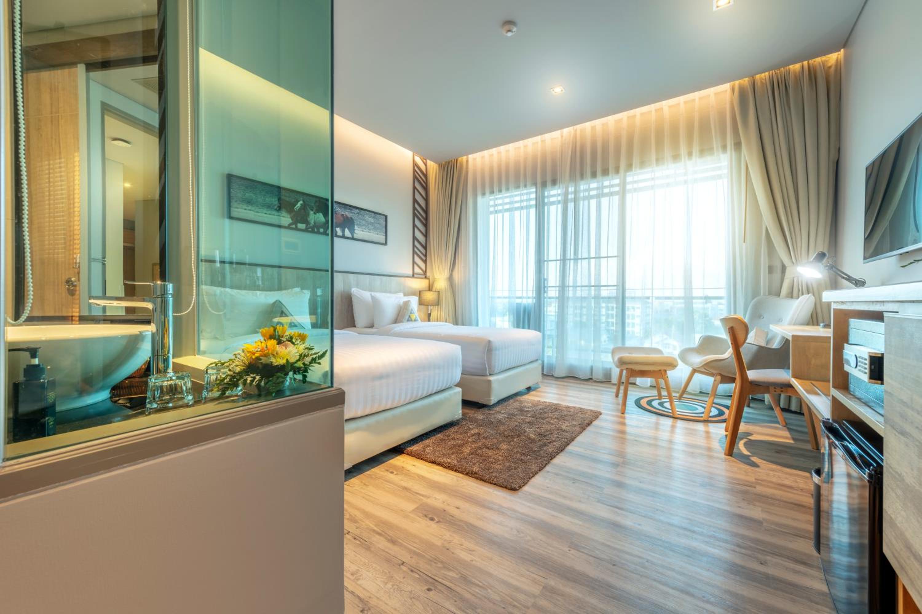 Deluxe Double or Twin Room