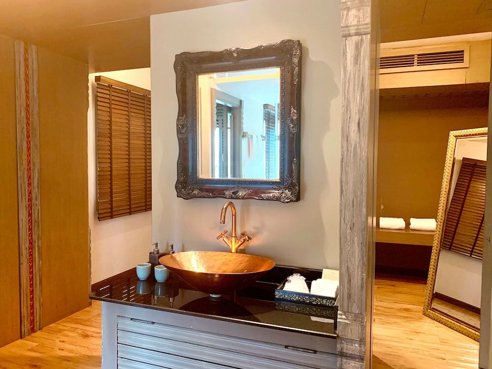 Junior Suite Room with Jacuzzi