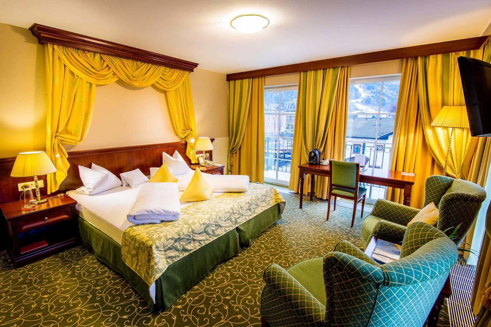 Superior Suite with Mountain View