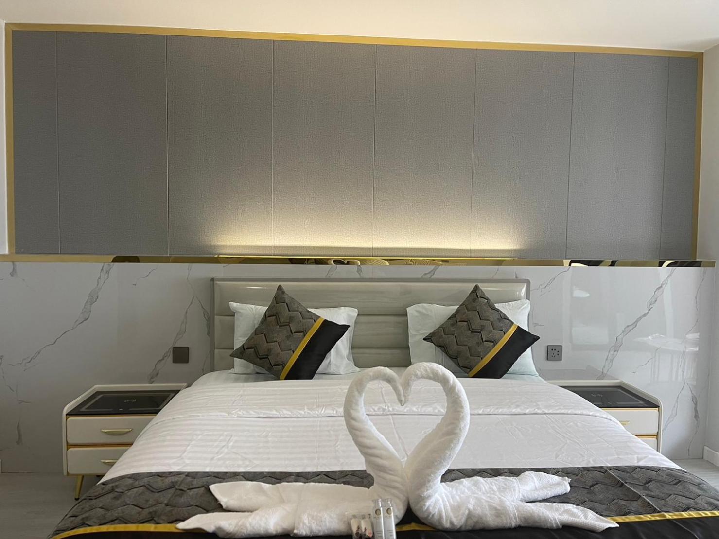 Large Double Room
