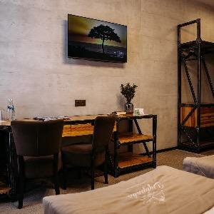 Улучшенный стандартный номер с двухспальной или двумя раздельными кроватями в стиле лофт