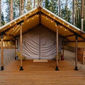 Лодж на холме с горячей купелью