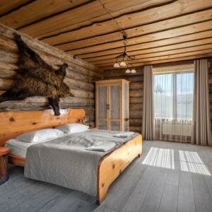 12-местный коттедж Делюкс "Карельская изба"