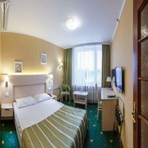 1-КОМНАТНЫЙ 2-МЕСТНЫЙ С ОДНОЙ КРОВАТЬЮ