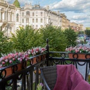 Двухкомнатный люкс с балконом