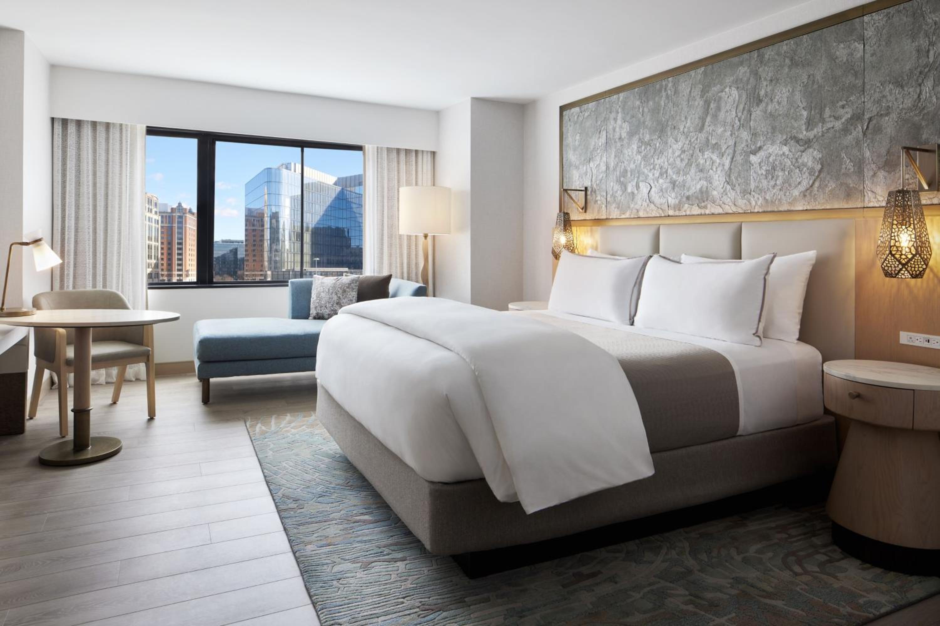 King Room with City View