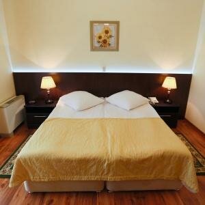 Стандарт (двуспальная кровать)