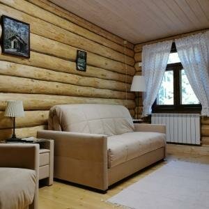 Делюкс (двухкомнатный номер в гостинице)