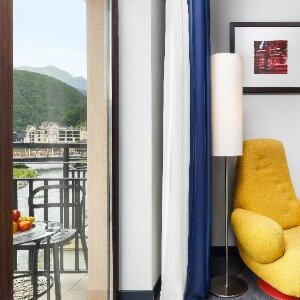 Улучшенный с балконом