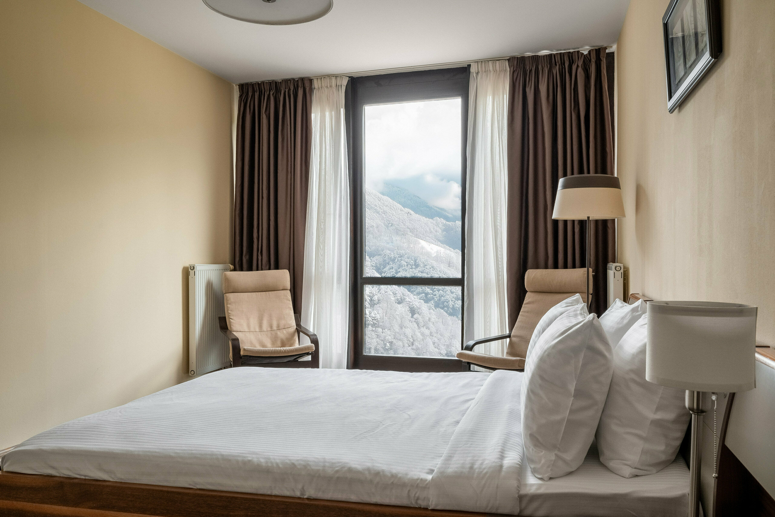 Улучшенные апартаменты с 2 спальнями ( двуспальные кровати)