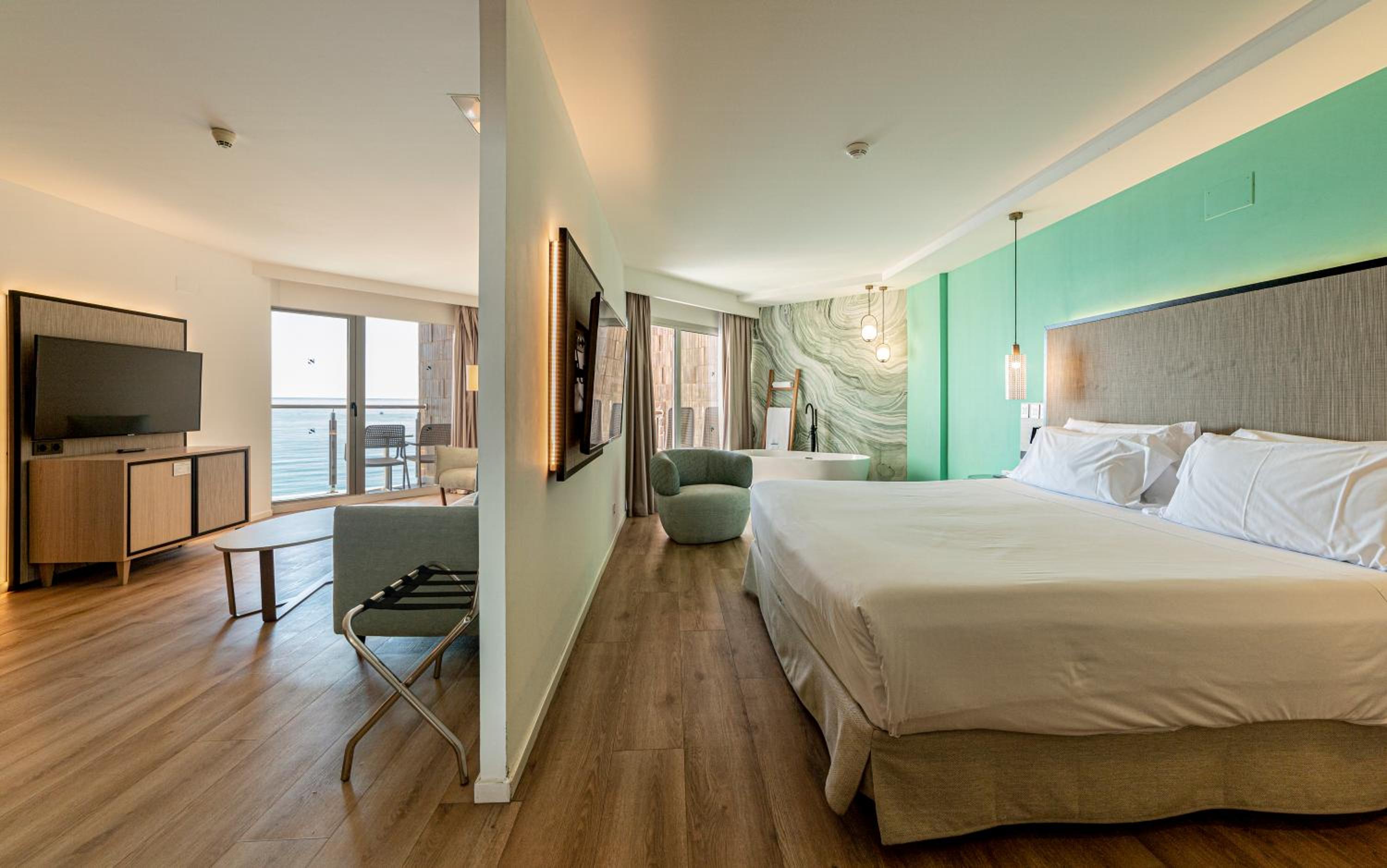 The Loft Connecting Room Sea View