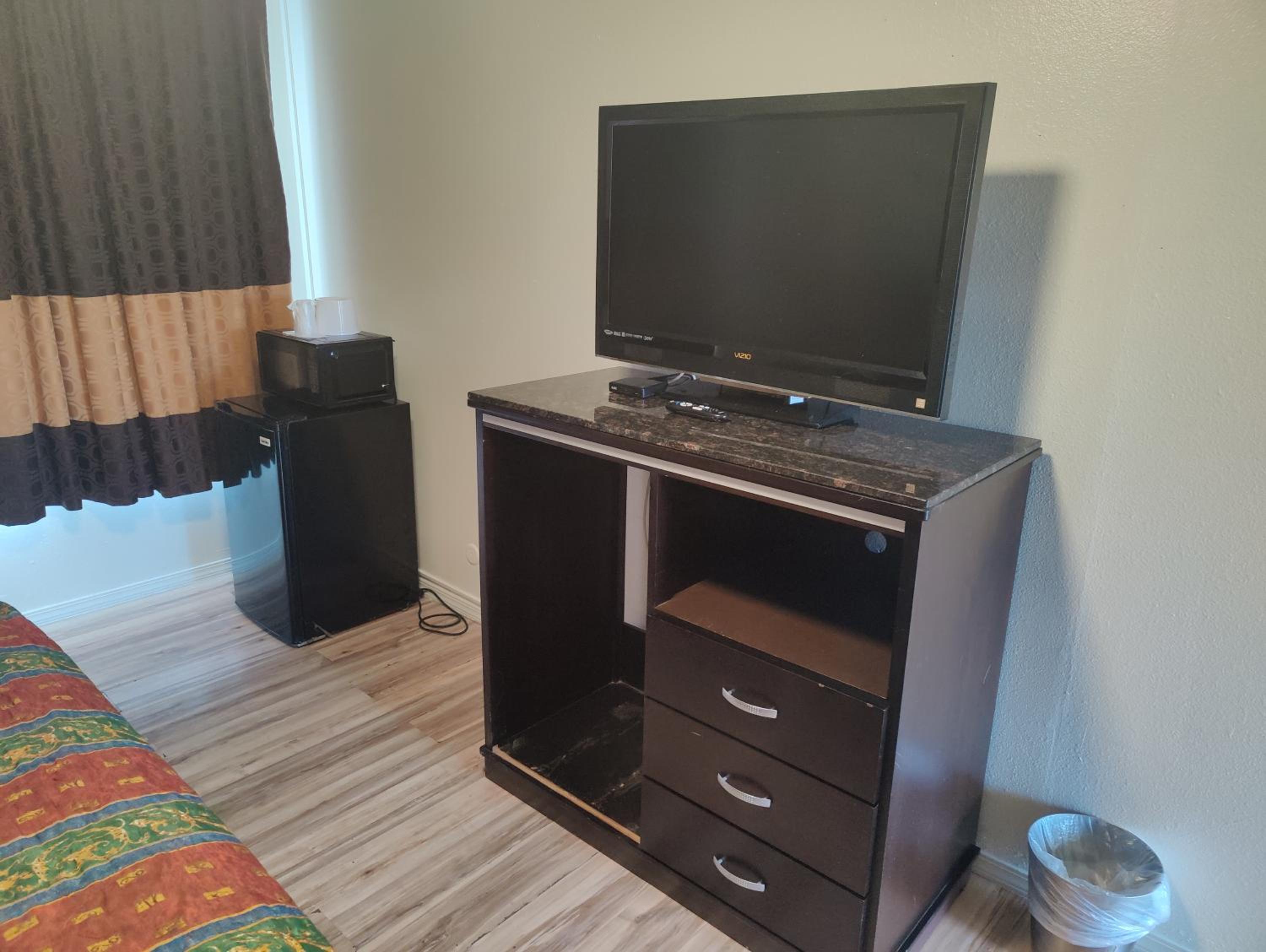 King Room With Balcony