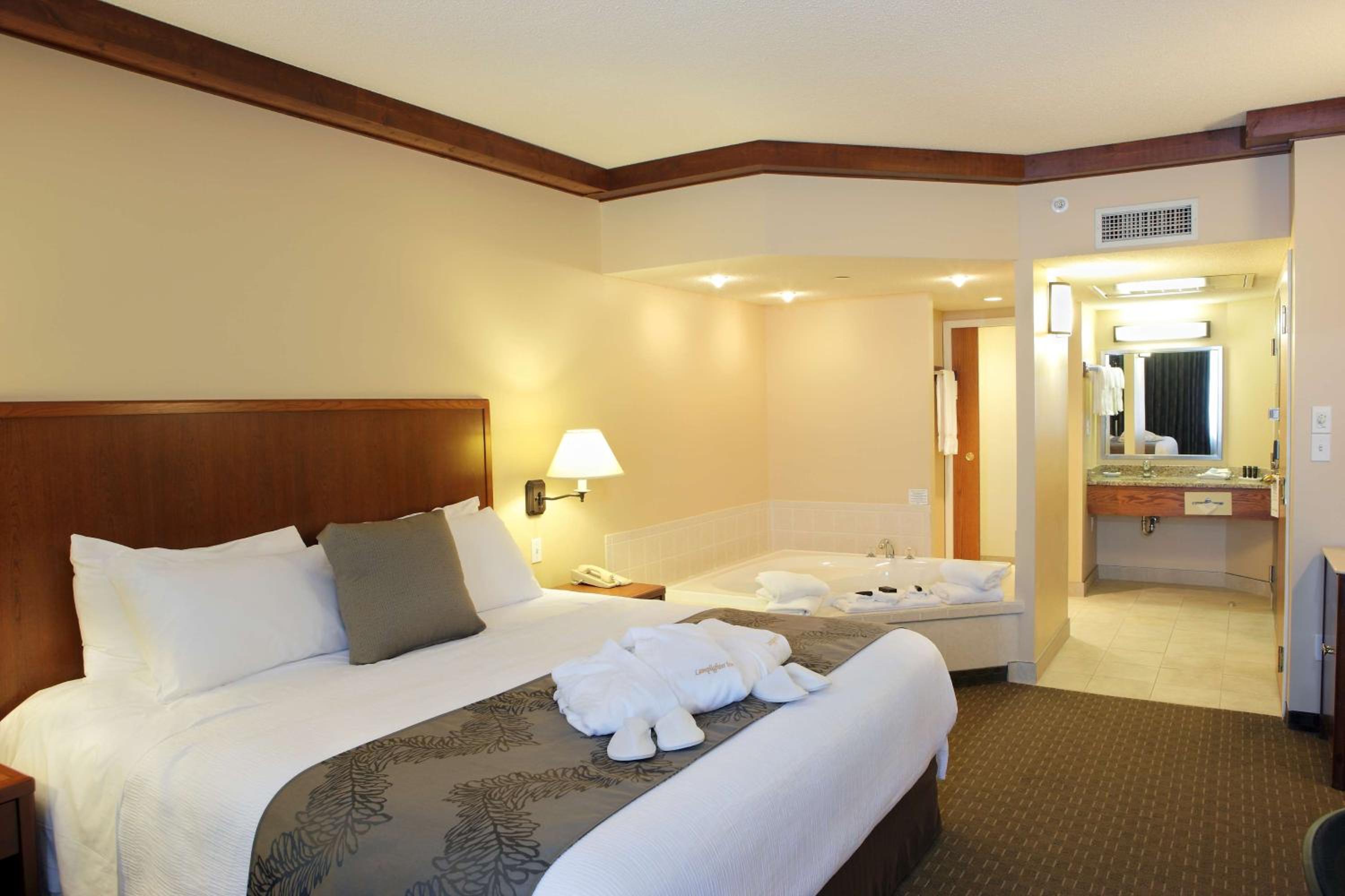 King Room with Sofa Bed - Non-Smoking