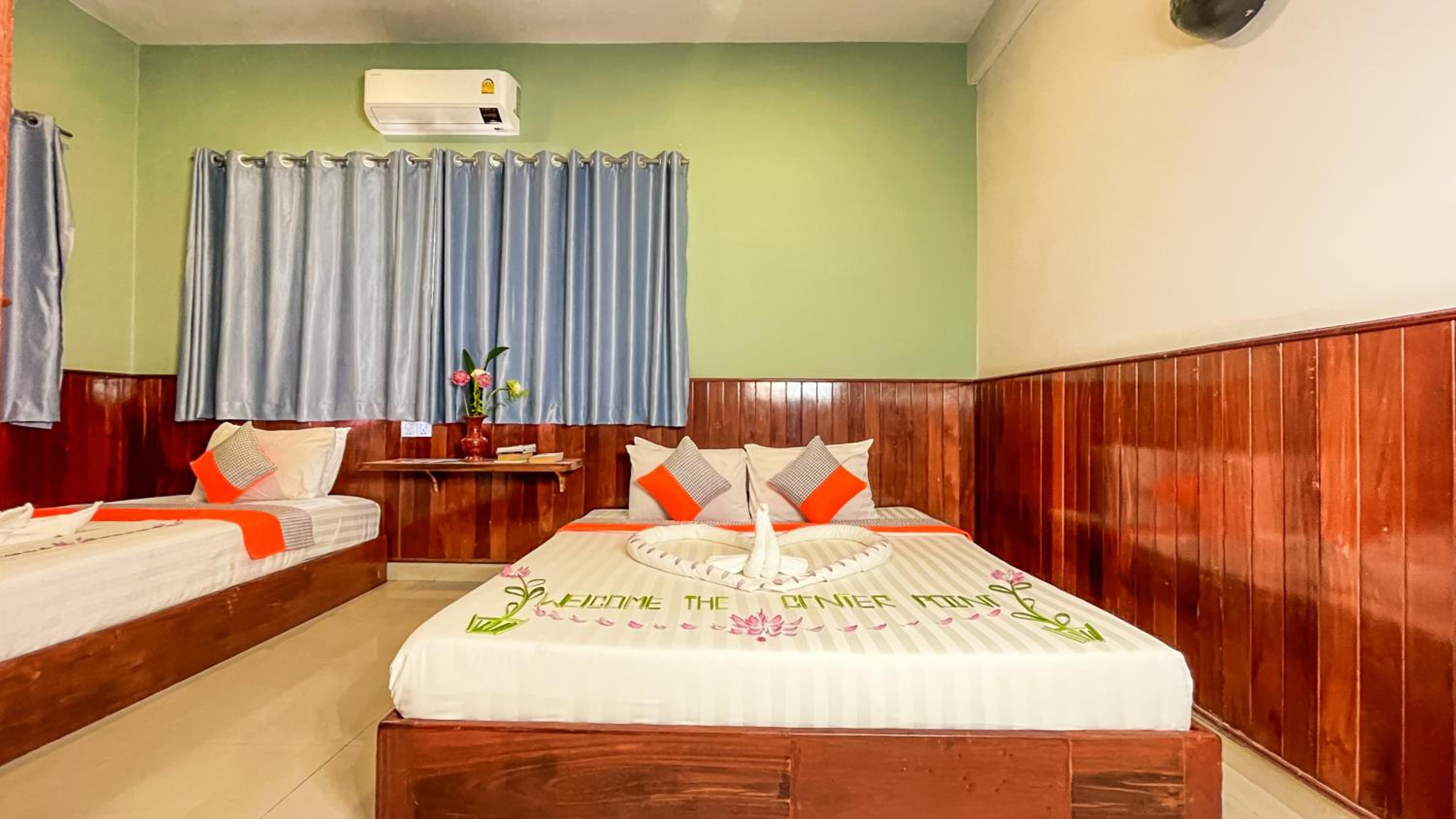 Deluxe Family - Free Pickup