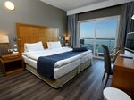 Nereid Coco-mat Room Front Sea View в Golden Star City Resort