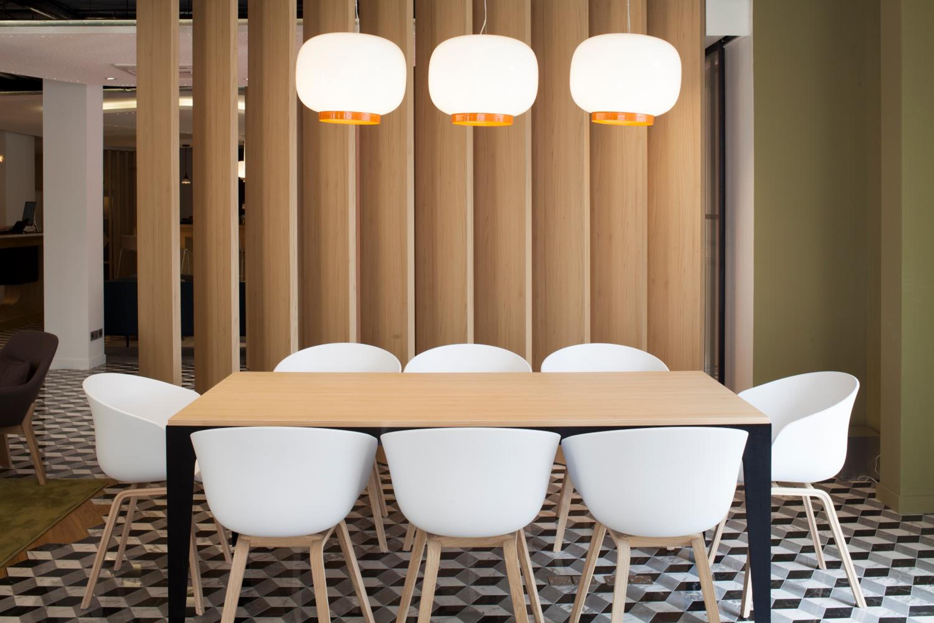 Offre Été - Chambre Classique Avec Petit Déjeuner Et Parking