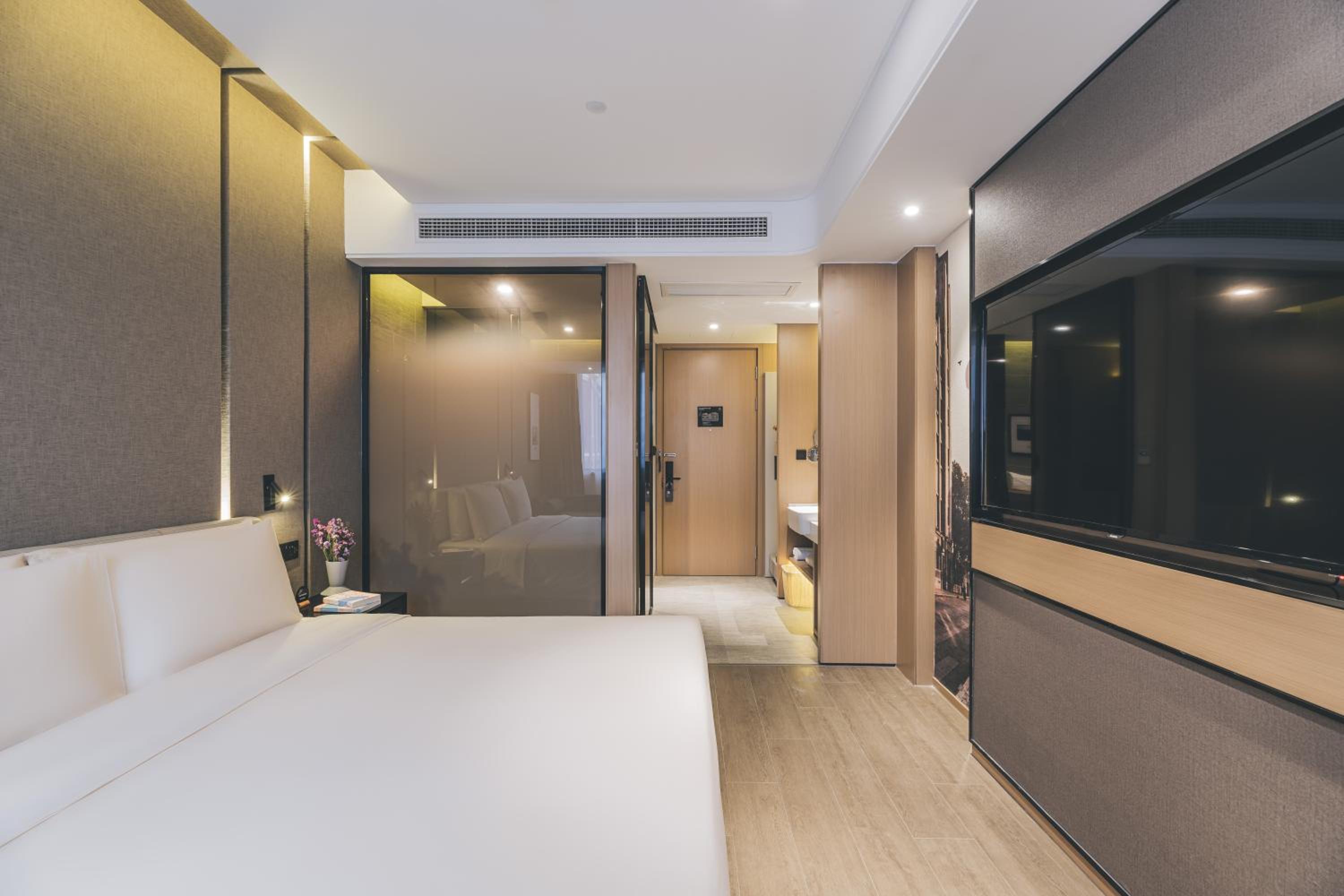 Jimu King Room （Drip Bag Coffee+Free Night Snacks)