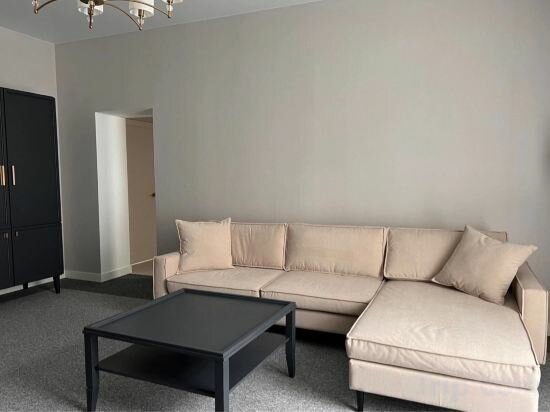 Room 2 in the cottage Dipservice hall, Bronevoy 3