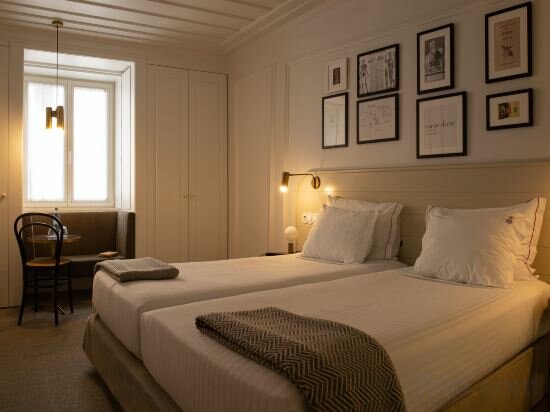 Double Room 2 Single bed