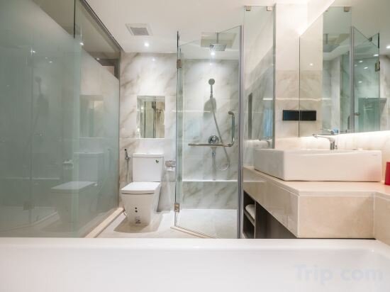 One Bedroom Premier Suite