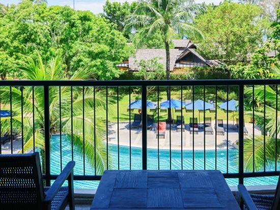Family Pool View Room