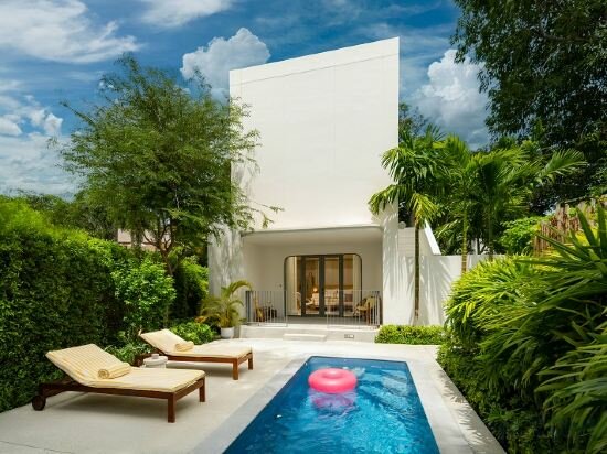 Standard Pool Villa