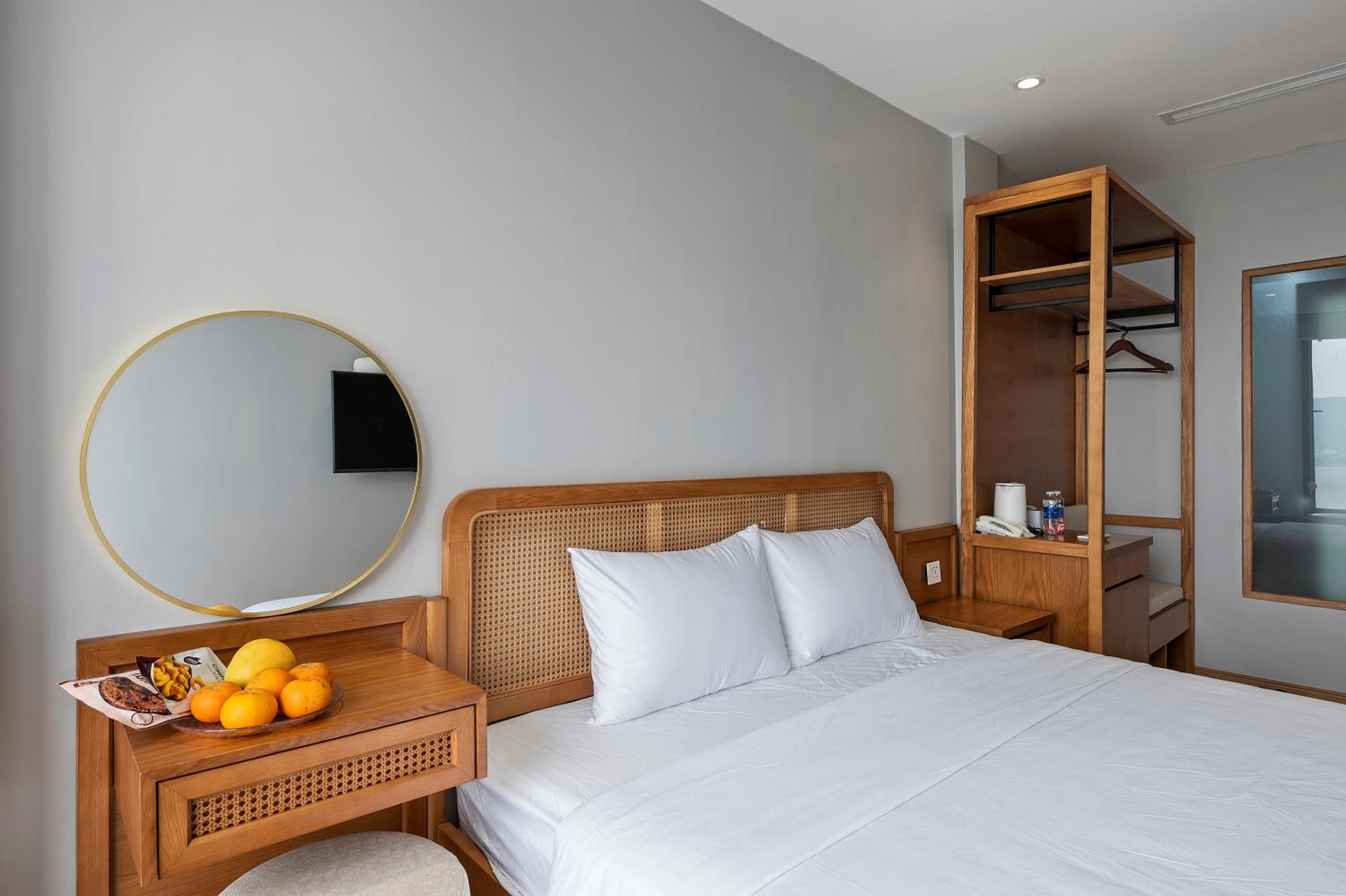 Double Room with Lake View