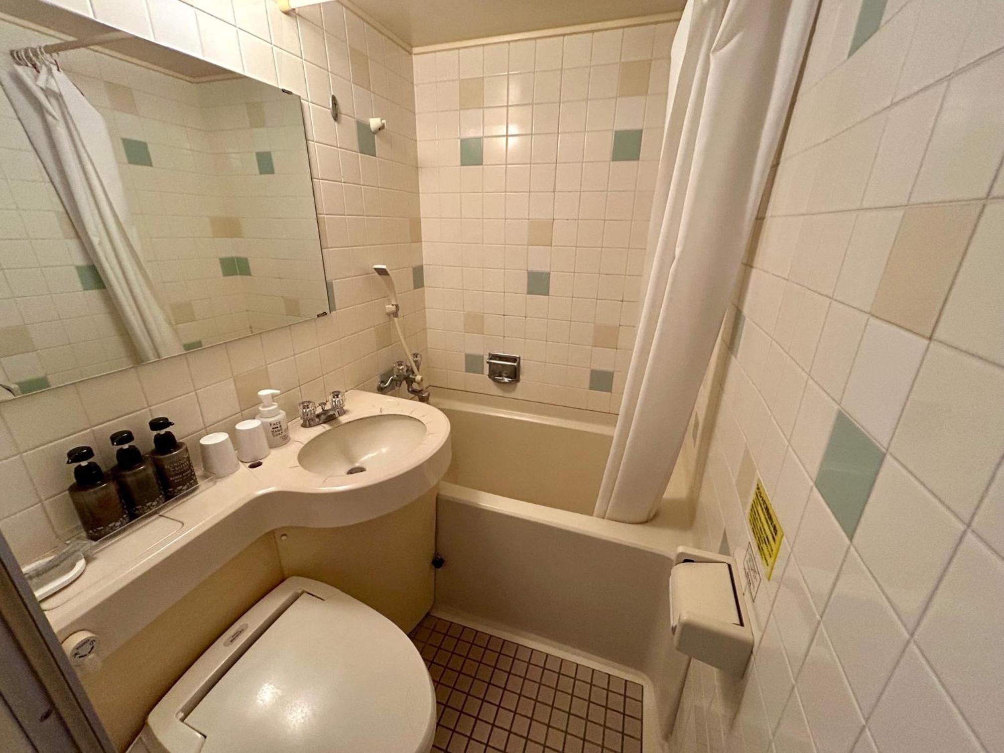 Double Room - Non-Smoking 