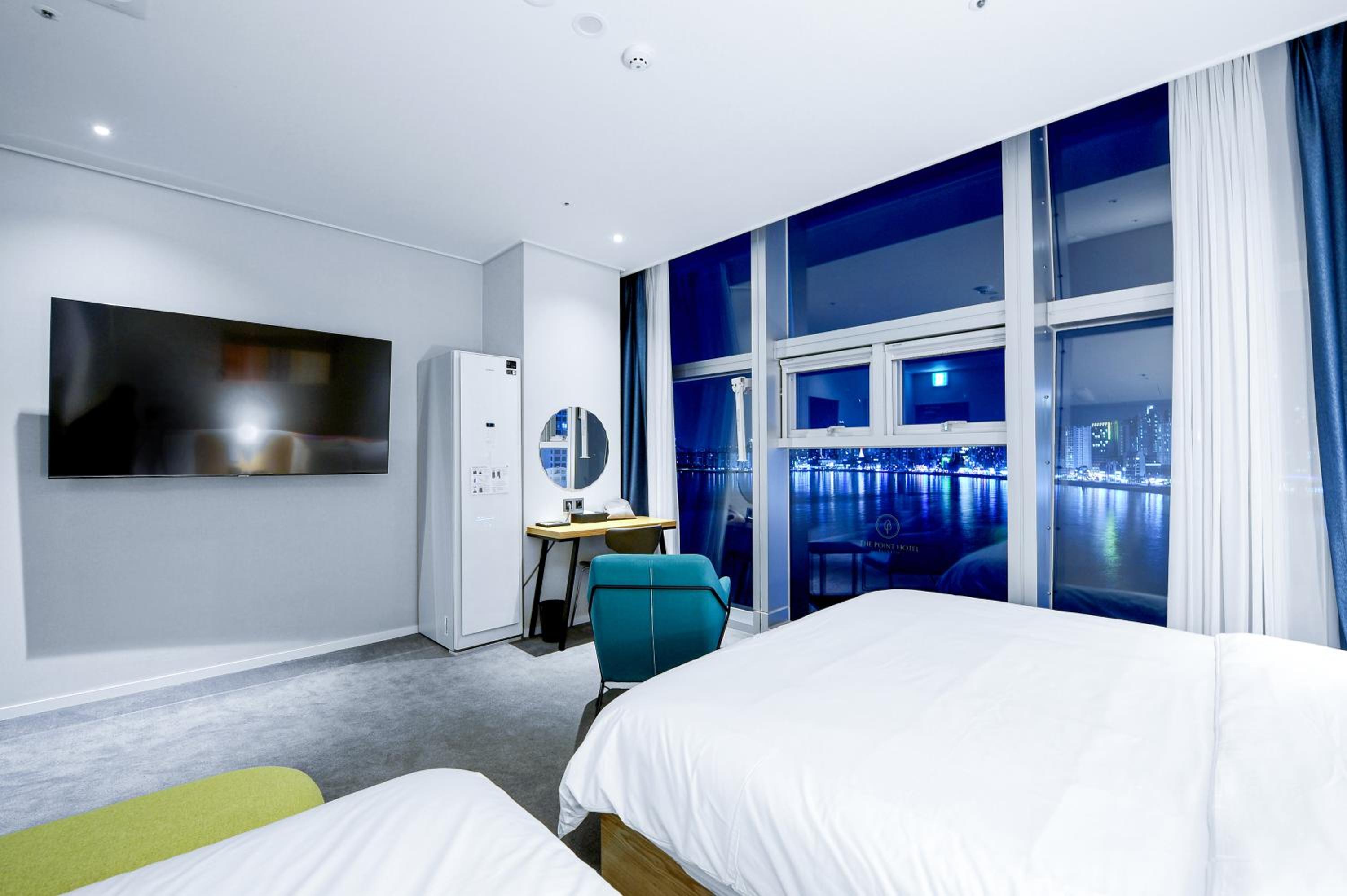 Executive Suite with Sea View