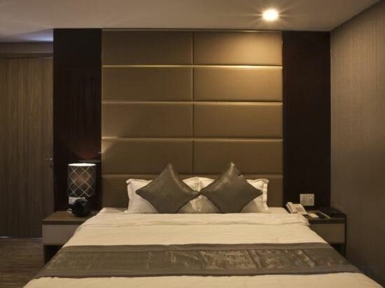 Superior Double City View