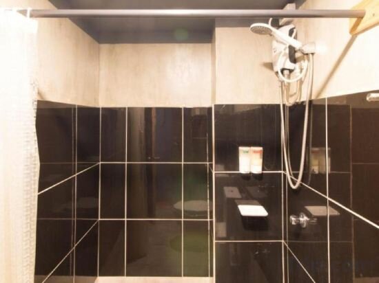 RedDoorz Deluxe Room