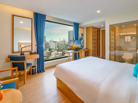 Superior Double Room With City View
