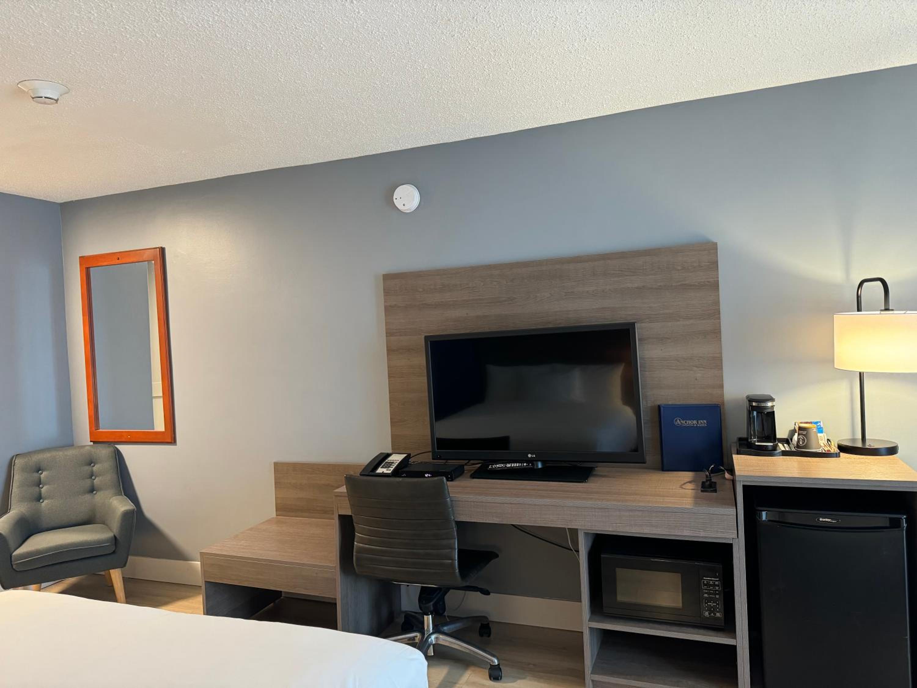 Deluxe Queen Room with Two Queen Beds