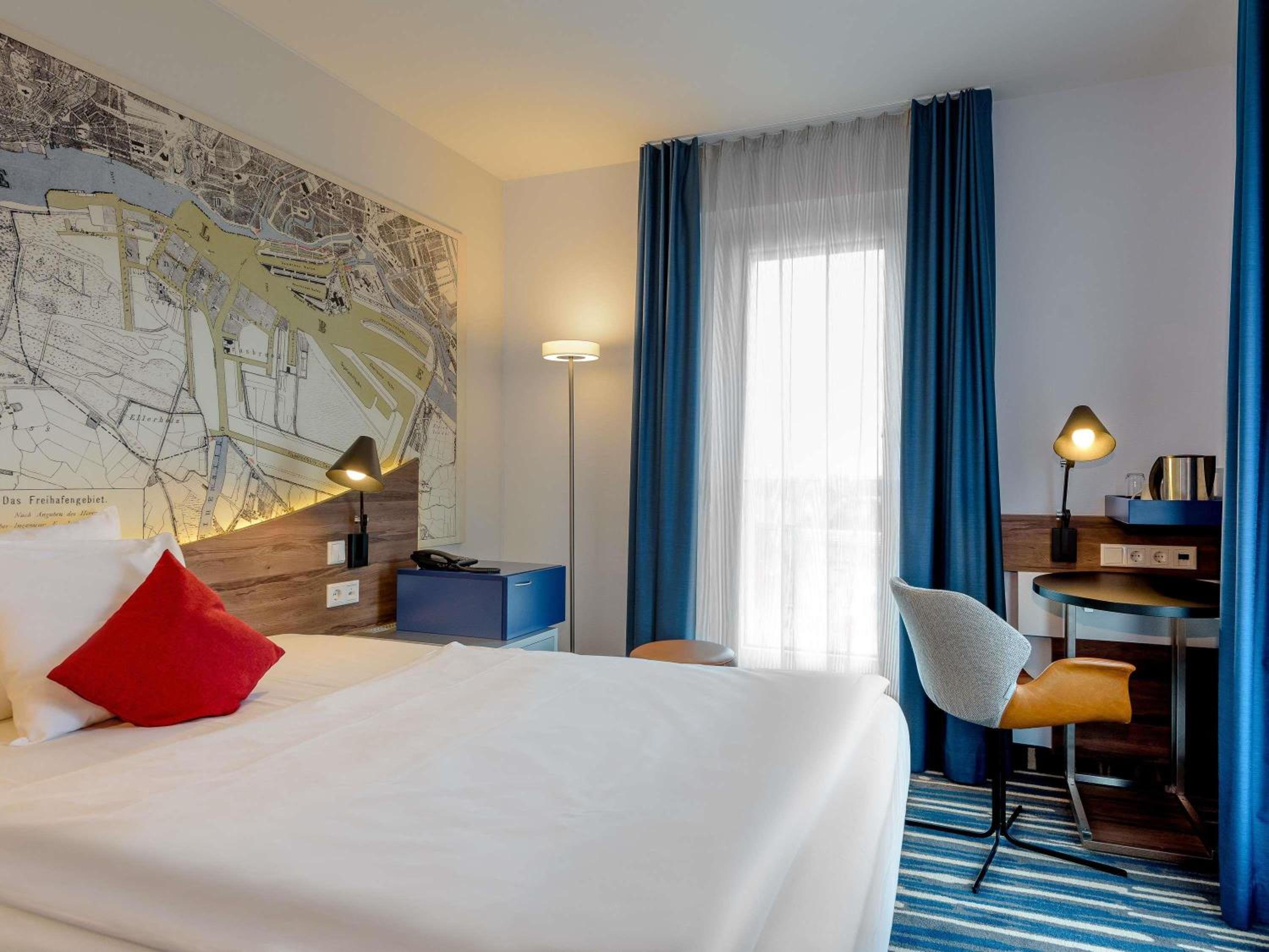 Deluxe Double Room - Courtyard Side