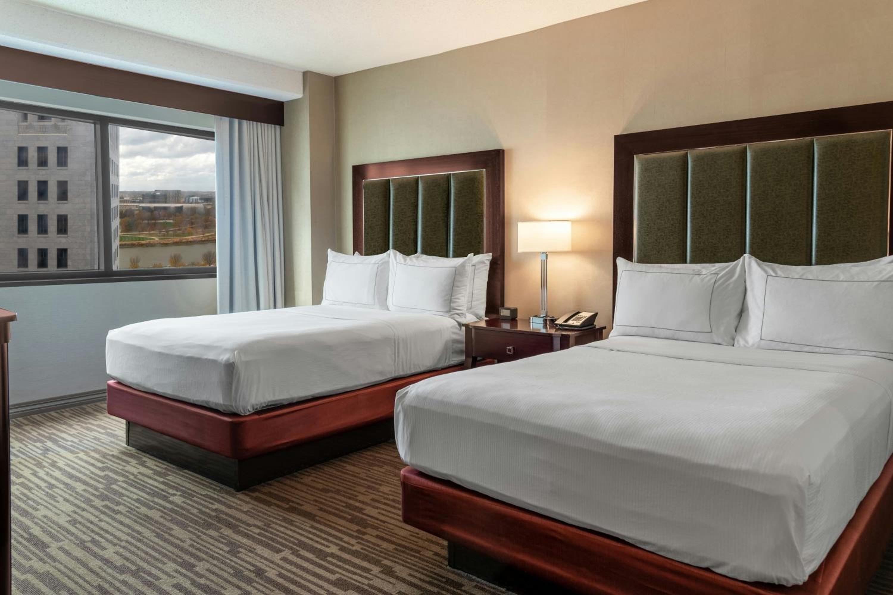 Double Suite with Sofa Bed and River View