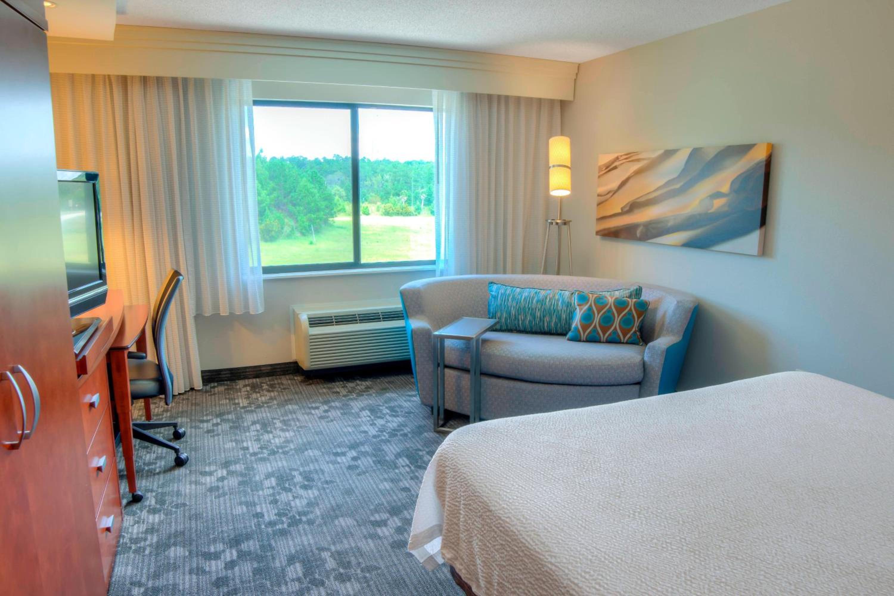 King Room with Sofa Bed