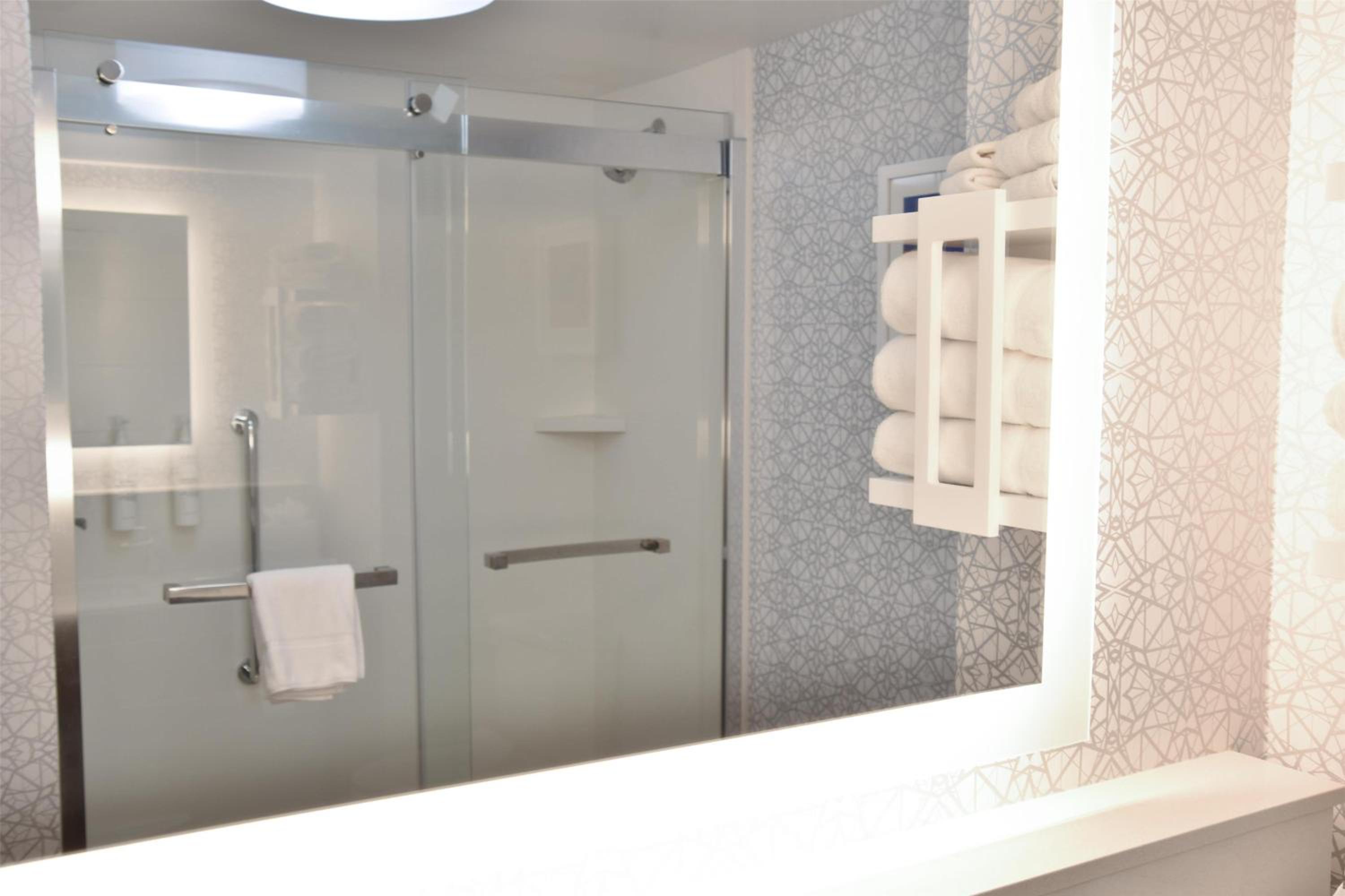 King Room - Non-Smoking