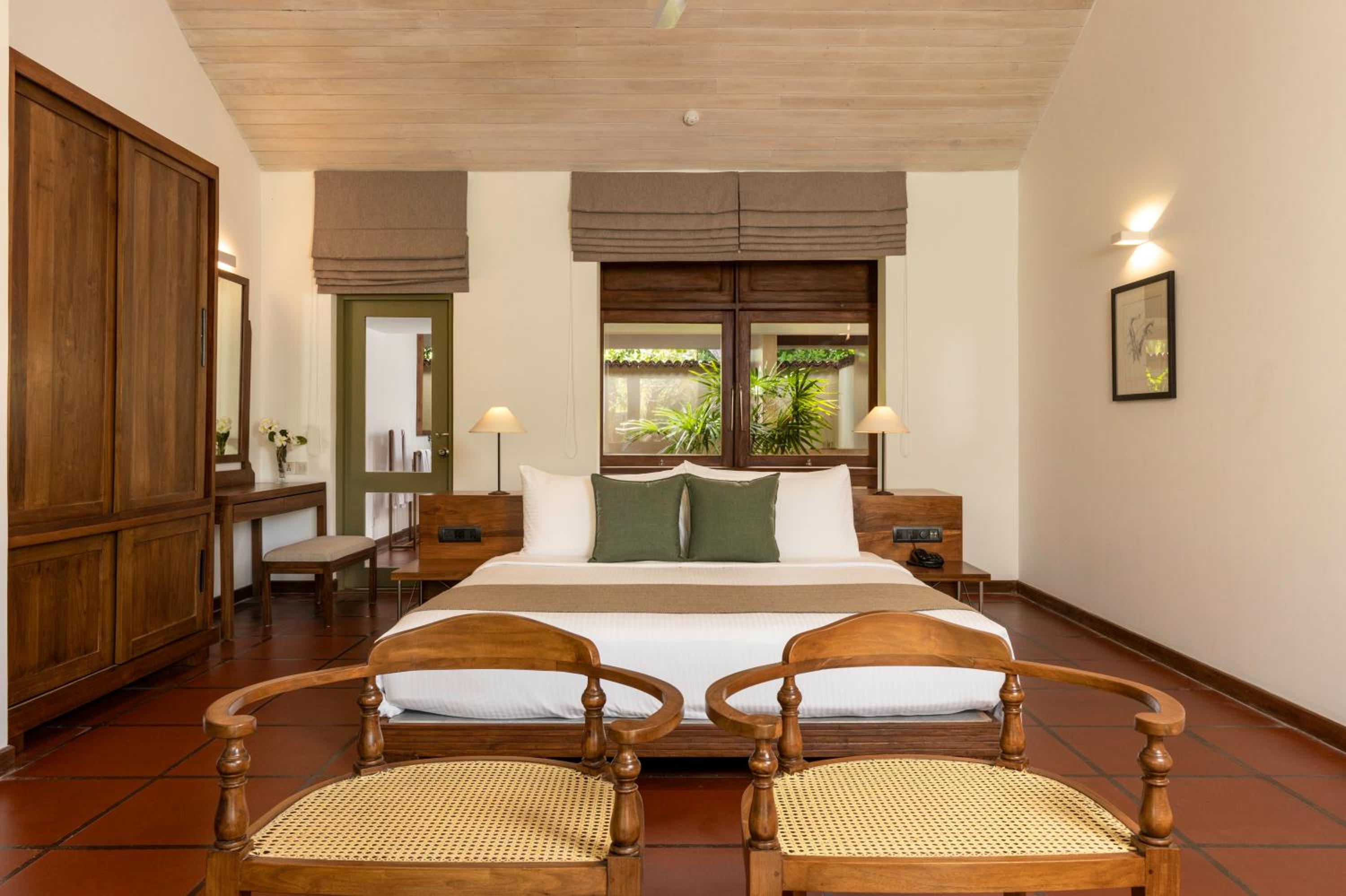 Luxury Double Room with Terrace (Including 60-minute daily treatment)
