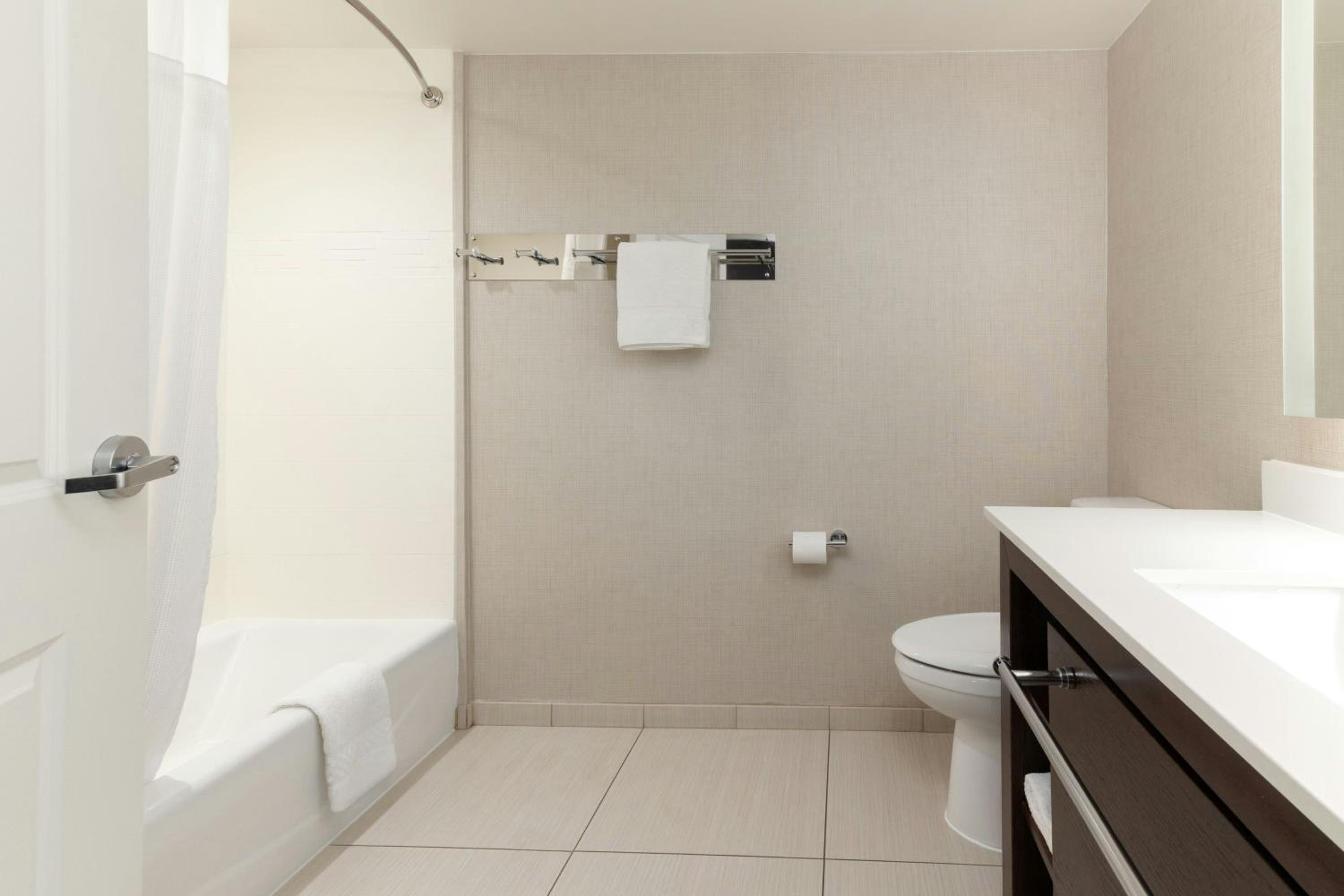 King Studio Suite with Sofa Bed - Hearing Accessible